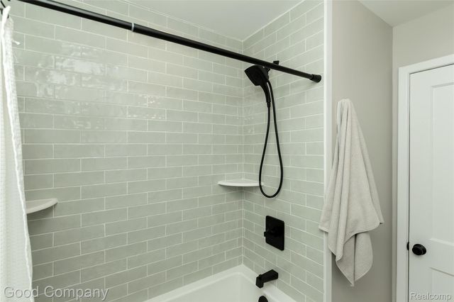 223 N Alexander Avenue, Royal Oak, MI 48067