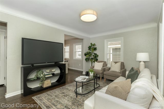 223 N Alexander Avenue, Royal Oak, MI 48067