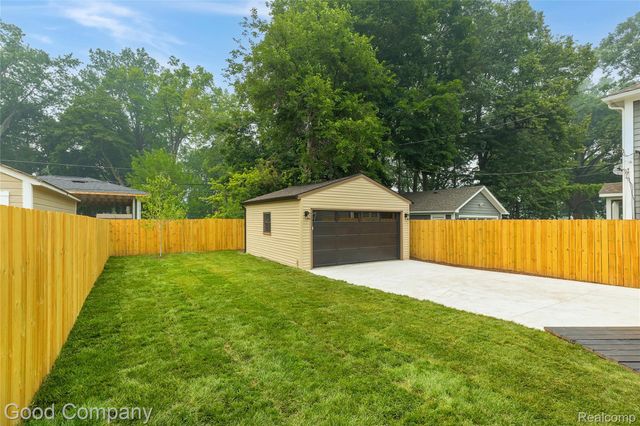 223 N Alexander Avenue, Royal Oak, MI 48067
