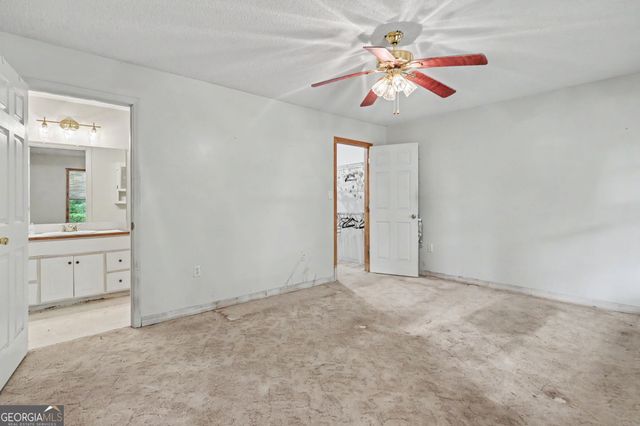 118 Seabrook Lane, Clayton, GA 30525
