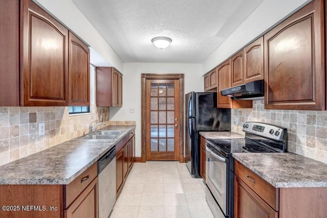 10769 LARIAT Lane, Jacksonville, FL 32257