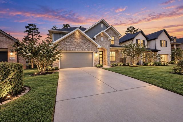 607 Spotted Sunfish Drive, Willis, TX 77318