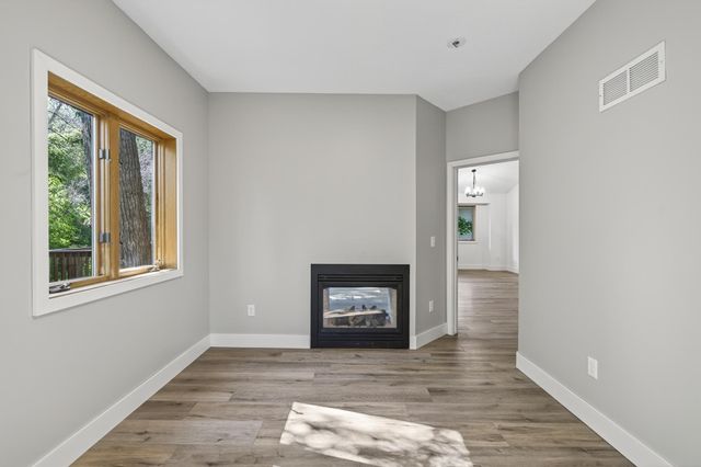 15153 Cates Lake Drive, Prior Lake, MN 55372