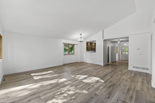 15153 Cates Lake Drive, Prior Lake, MN 55372