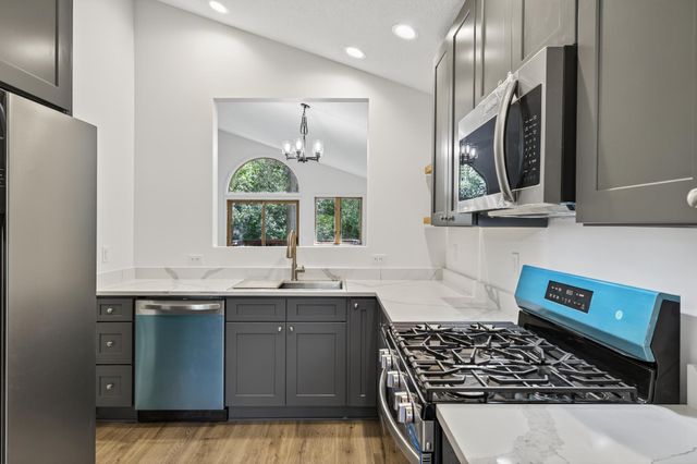 15153 Cates Lake Drive, Prior Lake, MN 55372