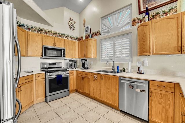 802 Rancho Coast Way, Henderson, NV 89002