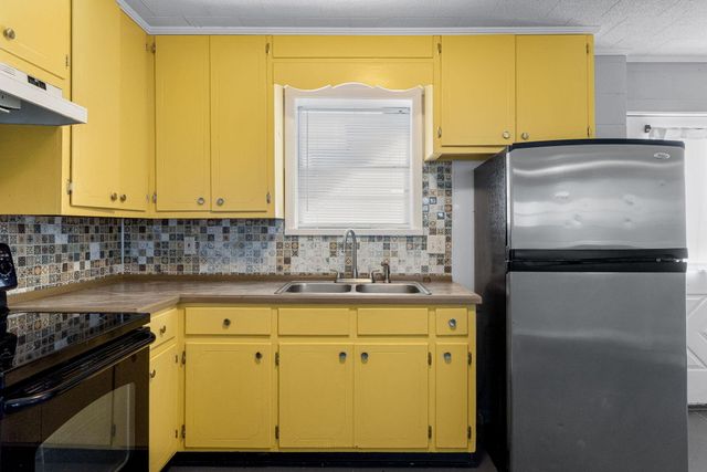 22107 Bataan Avenue, Panama City Beach, FL 32413