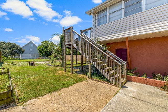 22107 Bataan Avenue, Panama City Beach, FL 32413