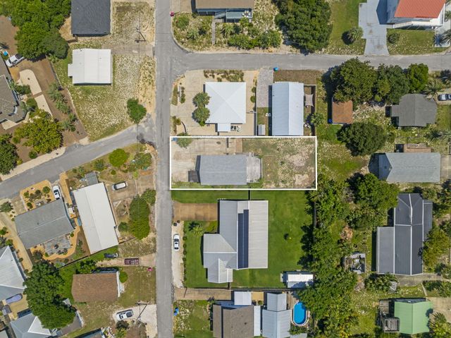 22107 Bataan Avenue, Panama City Beach, FL 32413