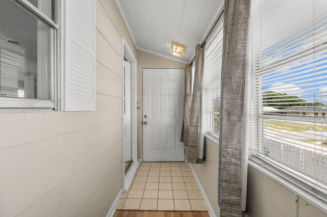 22107 Bataan Avenue, Panama City Beach, FL 32413