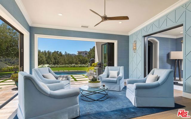 2691 Country Ridge Road, Calabasas, CA 91302