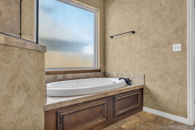 12547 S 71st East Avenue, Bixby, OK 74008