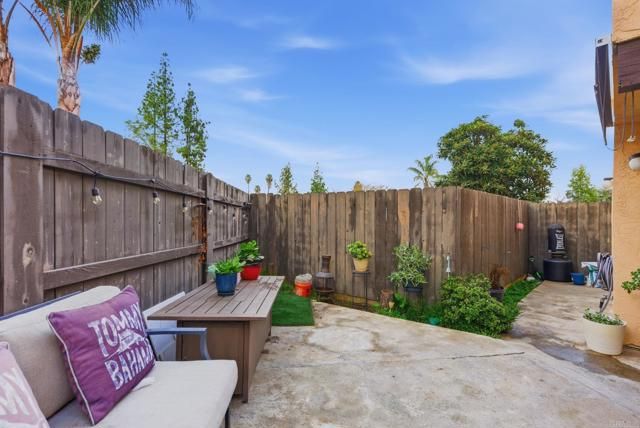 514 Jamacha Rd 2J, El Cajon, CA 92019