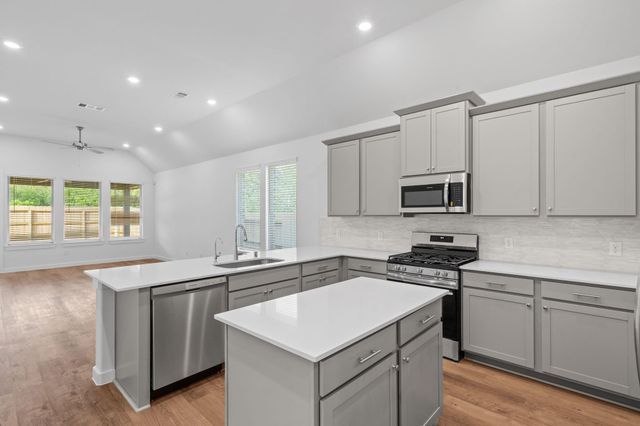 31802 Rosebud Valley, Hockley, TX 77447