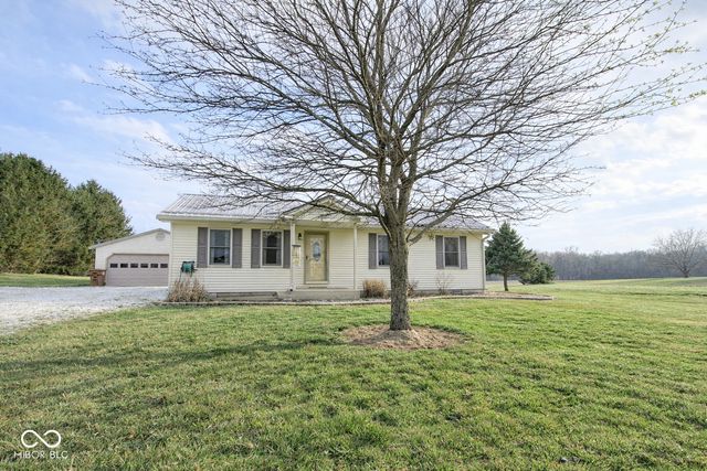 739 E 125 S, Williamsport, IN 47993