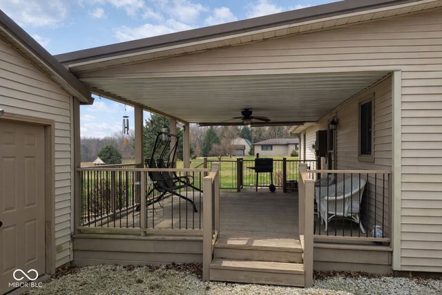 739 E 125 S, Williamsport, IN 47993