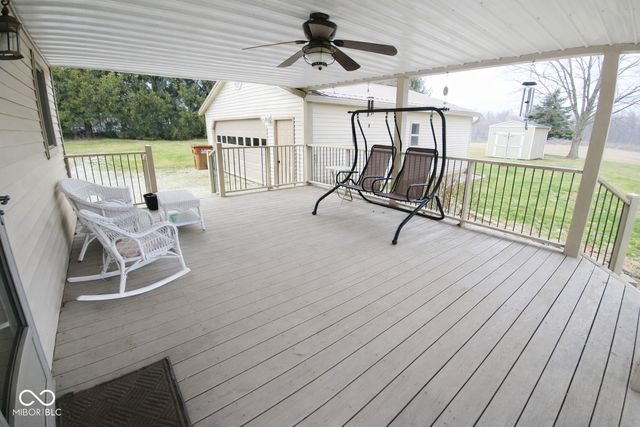 739 E 125 S, Williamsport, IN 47993