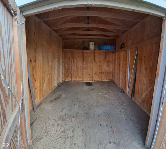 739 E 125 S, Williamsport, IN 47993