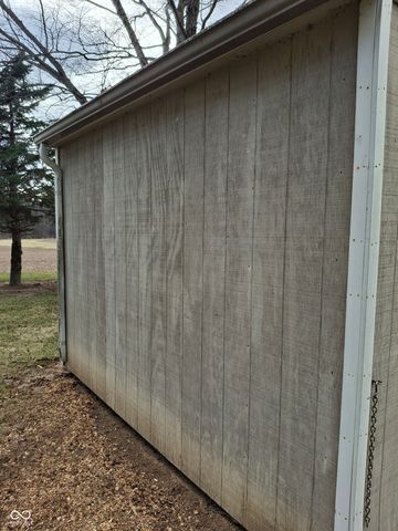 739 E 125 S, Williamsport, IN 47993