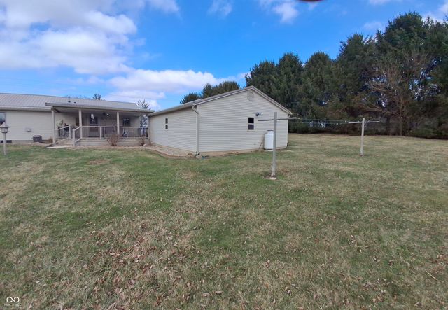 739 E 125 S, Williamsport, IN 47993