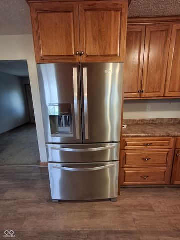 739 E 125 S, Williamsport, IN 47993