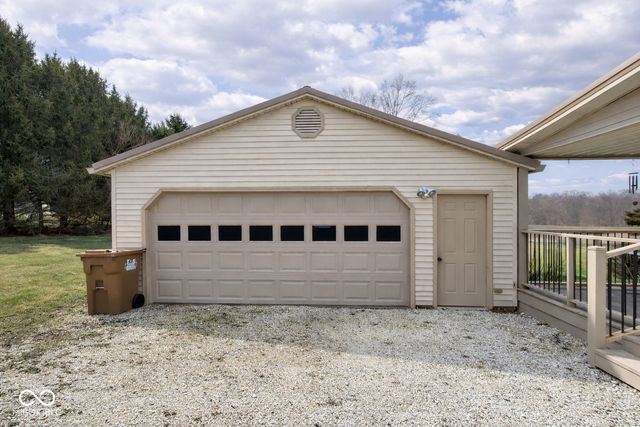 739 E 125 S, Williamsport, IN 47993