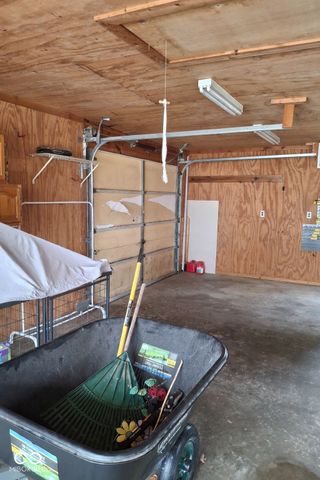 739 E 125 S, Williamsport, IN 47993