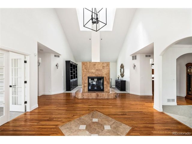 61 Blue Heron Dr, Thornton, CO 80241