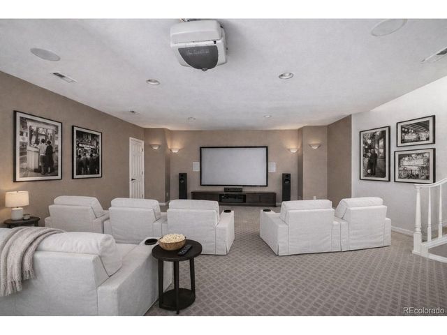 61 Blue Heron Dr, Thornton, CO 80241