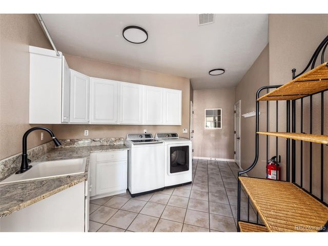 61 Blue Heron Dr, Thornton, CO 80241