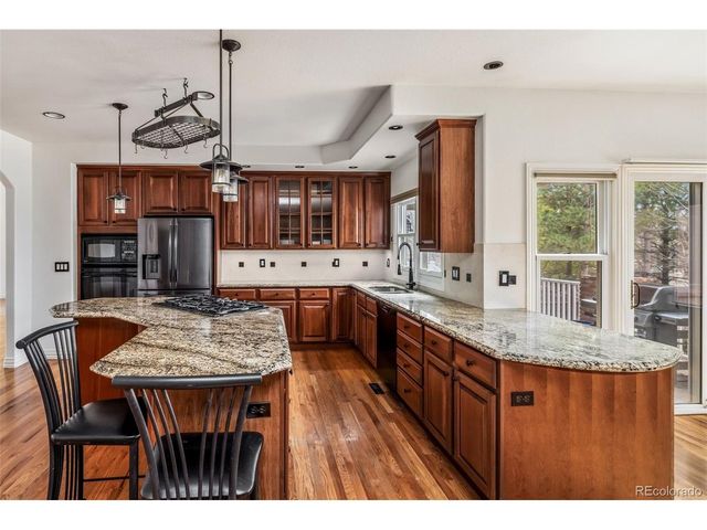 61 Blue Heron Dr, Thornton, CO 80241