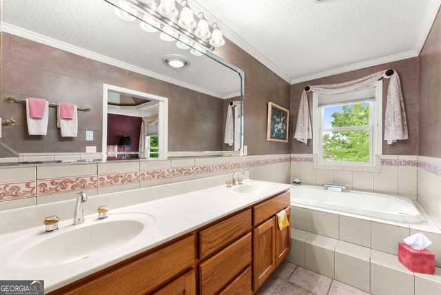 2740 Northlake Road, Gainesville, GA 30506