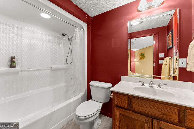 2740 Northlake Road, Gainesville, GA 30506