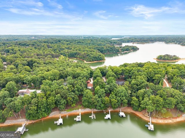 2740 Northlake Road, Gainesville, GA 30506