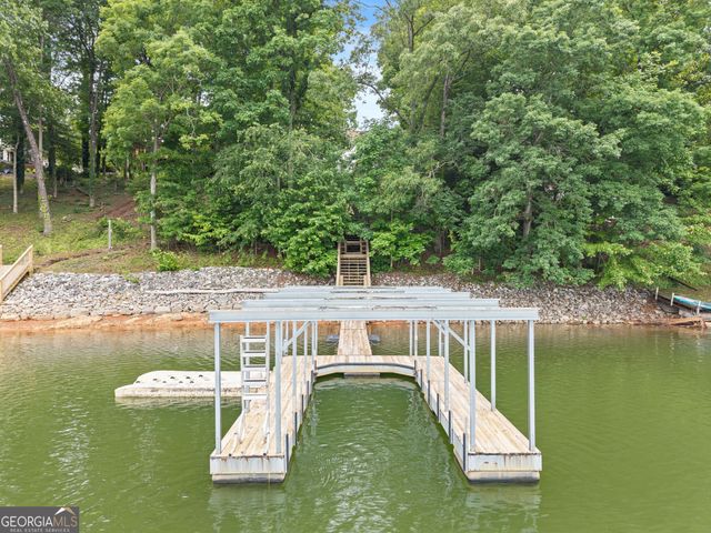 2740 Northlake Road, Gainesville, GA 30506