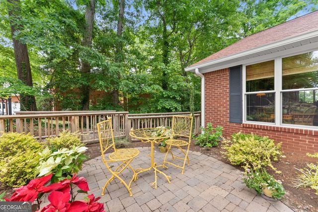 2740 Northlake Road, Gainesville, GA 30506