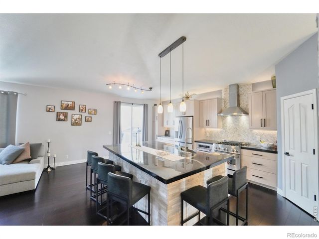 984 Glenarbor Circle, Longmont, CO 80504