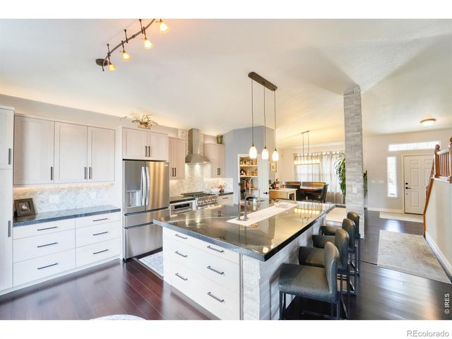 984 Glenarbor Circle, Longmont, CO 80504