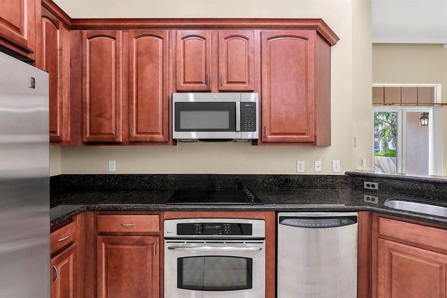 16102 Emerald Estates Drive 108, Weston, FL 33331