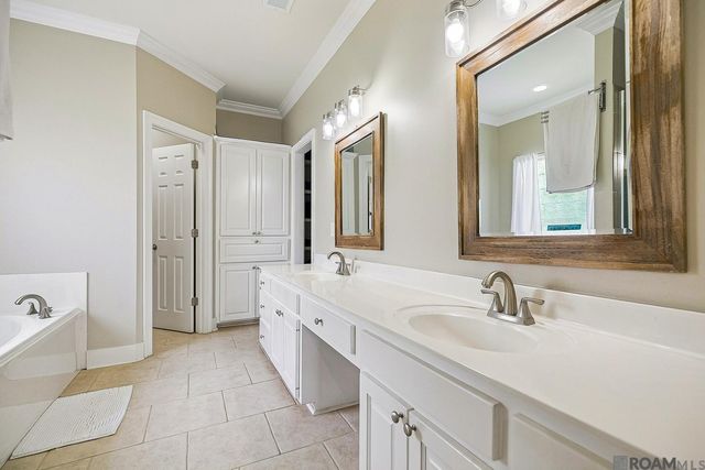 11440 River Highlands Drive, St Amant, LA 70774