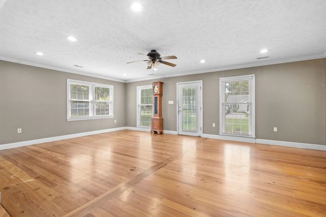722 1st Ave. N, Surfside Beach, SC 29575