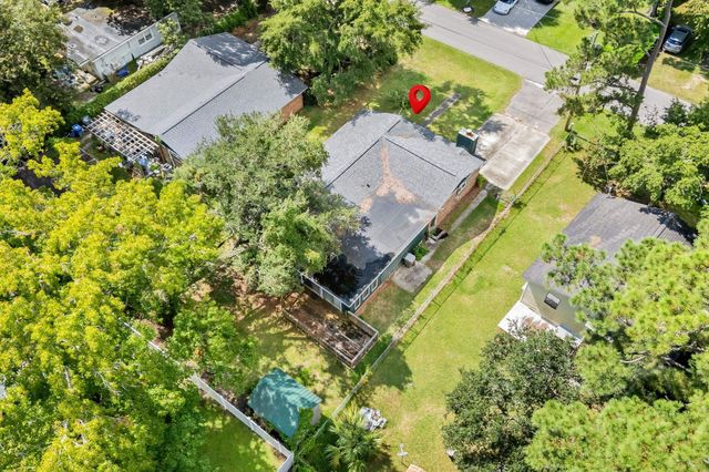 722 1st Ave. N, Surfside Beach, SC 29575