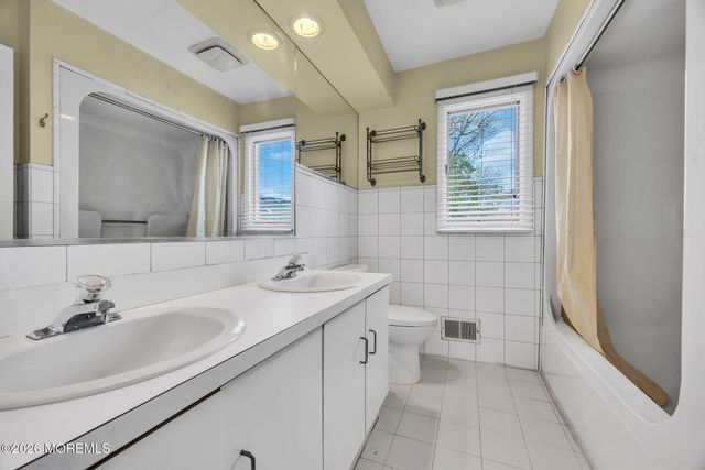 9 Violet Drive, Ocean Twp, NJ 07712