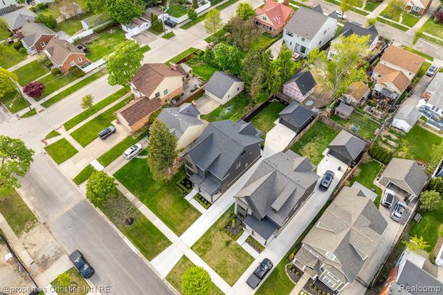 2647 Dorchester Road, Birmingham, MI 48009