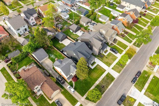 2647 Dorchester Road, Birmingham, MI 48009