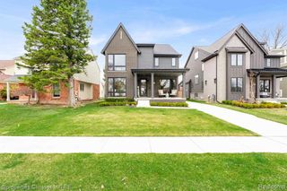 2647 Dorchester Road, Birmingham, MI 48009