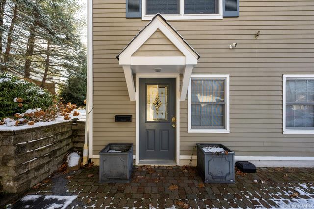 4 Woodbine Drive 2, Mahopac, NY 10541