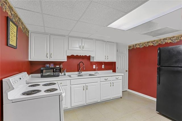 1910 Stockton Walk Lane, Snellville, GA 30078