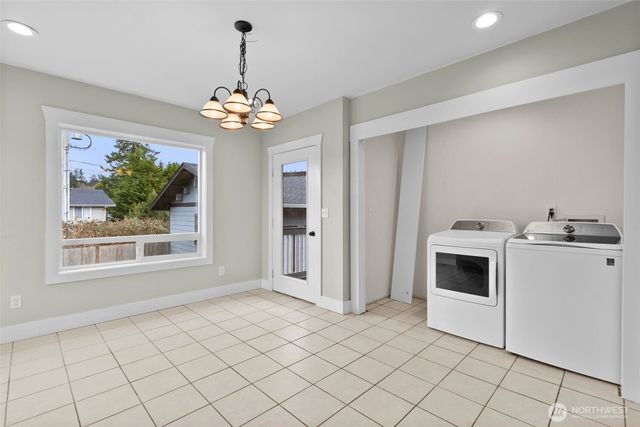 702 W Marcy Avenue, Montesano, WA 98563