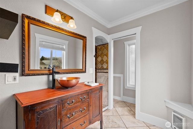 702 W Marcy Avenue, Montesano, WA 98563